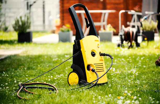 Best Roof Washing  in Lake Mills, WI